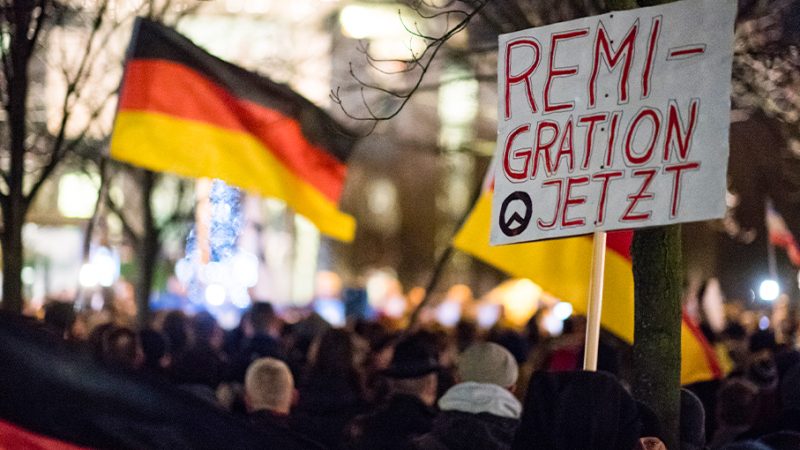 Remigration ist das Unwort des Jahres Checky Die Kinderzeitung